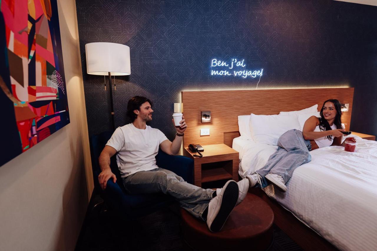 Le Fabreville Motel & Suites Laval Zewnętrze zdjęcie